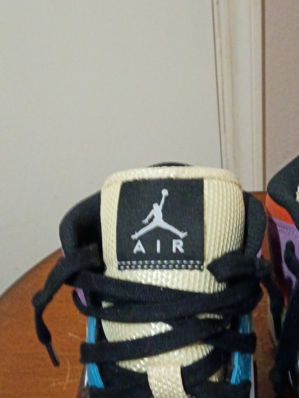 Nike Air Jordan 1 Mid SE Shoes Womens Size 7.5 Lightbulb Multicolor CW1140-100 - Picture 6 of 13